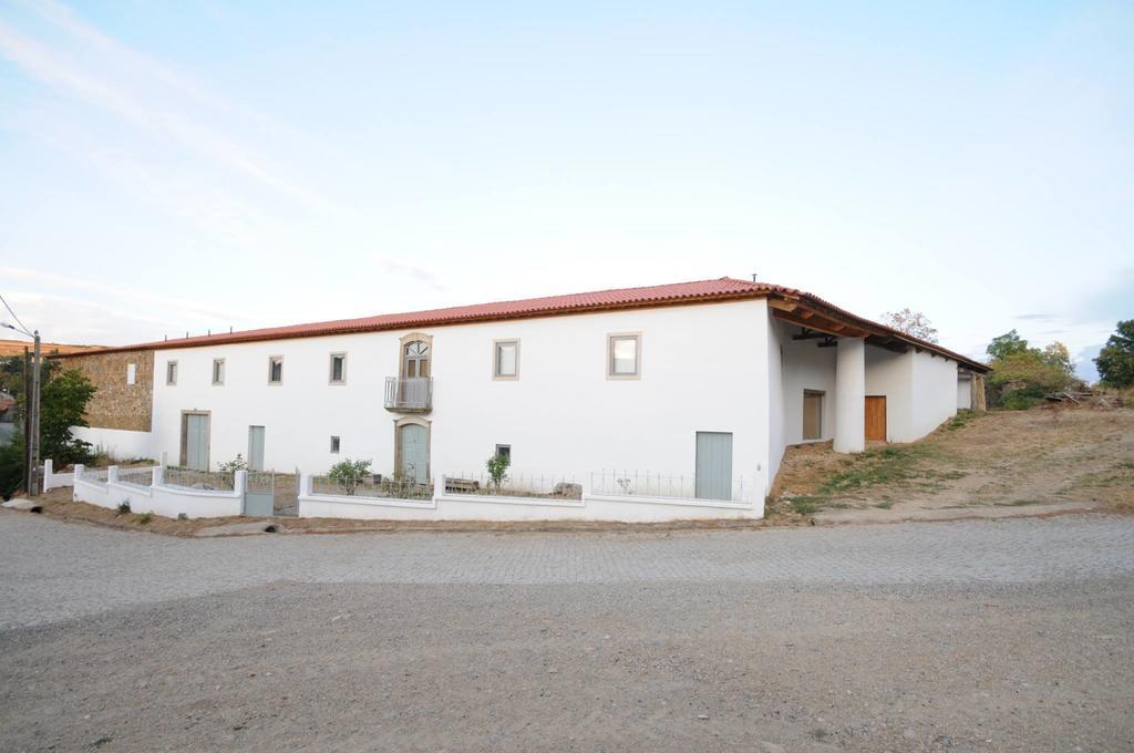 Casal De Palacios Bragance Extérieur photo